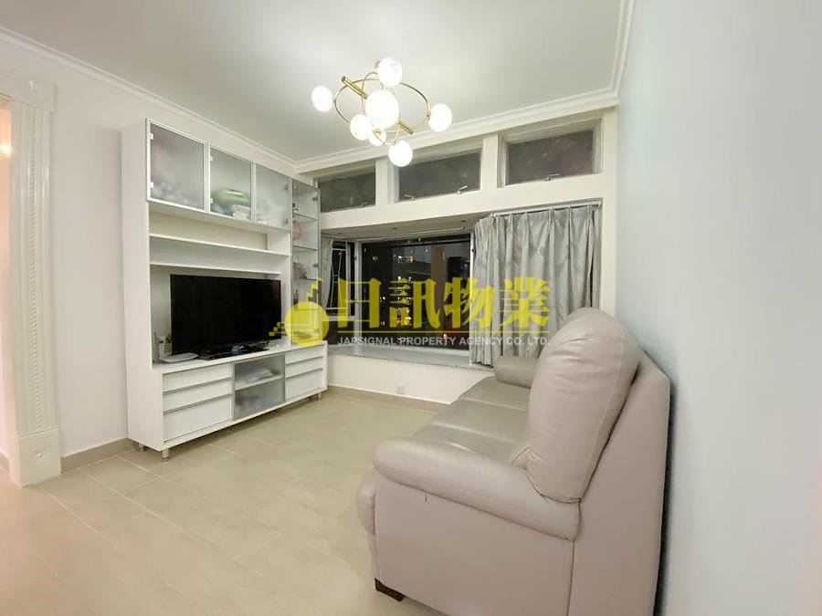 RIVIERA GDN BLK 17 HOI NING MAN