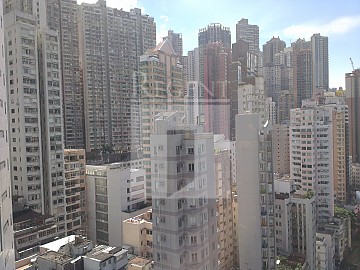 CENTRIUM (中央廣場) CENTRIUM (中央廣場)