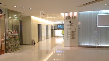 WINDSOR HSE (皇室大廈) WINDSOR HSE (皇室大廈)