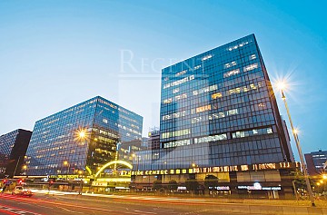 TSIM SHA TSUI CTR (尖沙咀中心) TSIM SHA TSUI CTR (尖沙咀中心)
