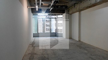FWD FINANCIAL CENTRE (富衛金融中心) FWD FINANCIAL CENTRE (富衛金融中心)