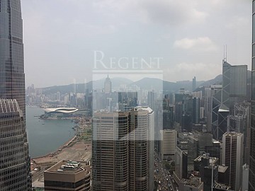 THE CENTER (中環中心) THE CENTER (中環中心)
