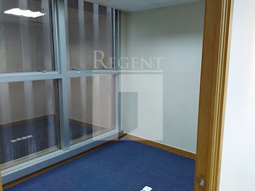 JONSIM PLACE (中華大廈) JONSIM PLACE (中華大廈)