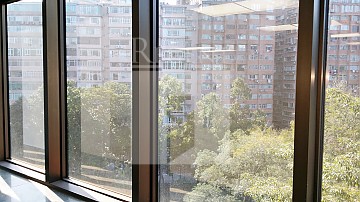 MIRROR TWR (冠華中心) MIRROR TWR (冠華中心)