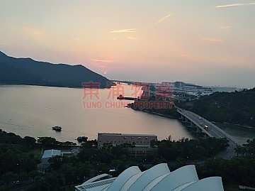 東堤灣畔●享受真正站頂生活,交通四通八達 東堤灣畔●享受真正站頂生活,交通四通八達