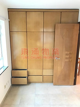 ●复式村屋单位,三房.. ●复式村屋单位,三房..