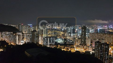 嘉峰台 嘉峰台