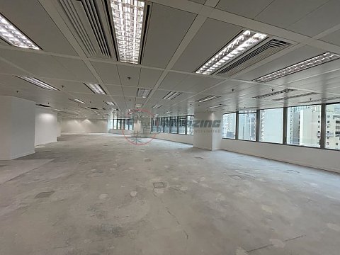 新紀元廣場 低座
