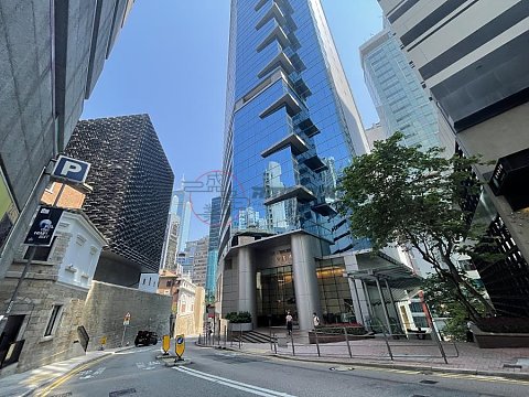 中央廣場 中央廣場
