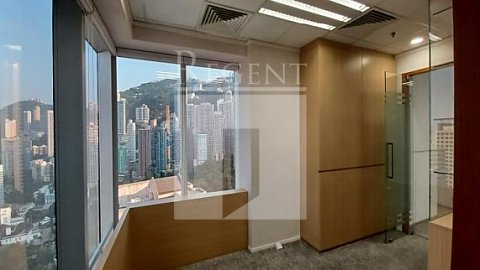 CENTRIUM (中央廣場) CENTRIUM (中央廣場)