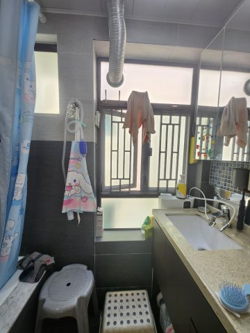 新屋家村