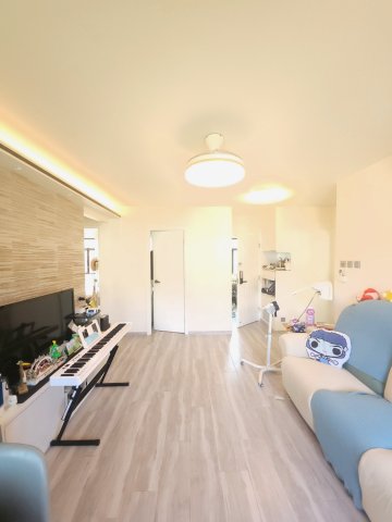 新屋家村