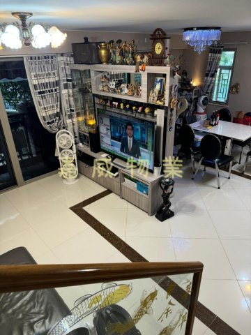 李屋村 沙田豪苑
