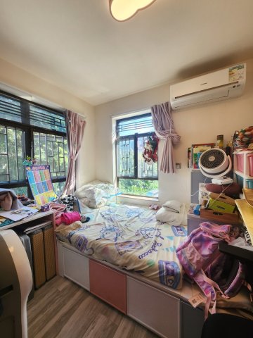 新屋家村