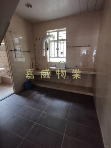 排頭村 