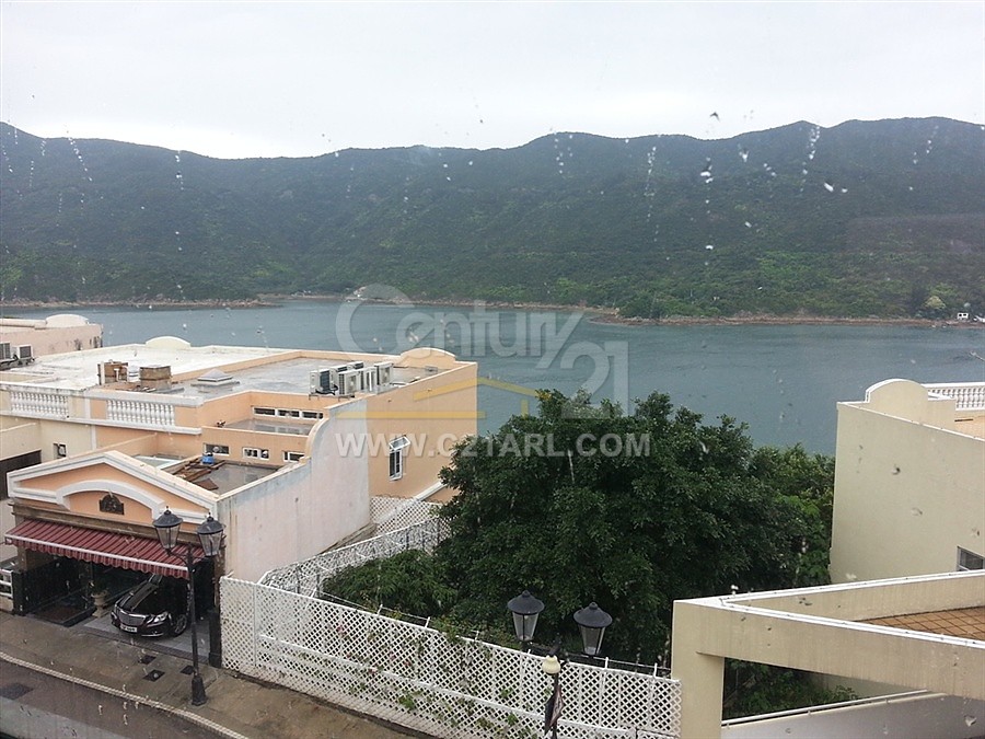REDHILL PENINSULA - PALM DRIVE Tai Tam M024064 For Buy