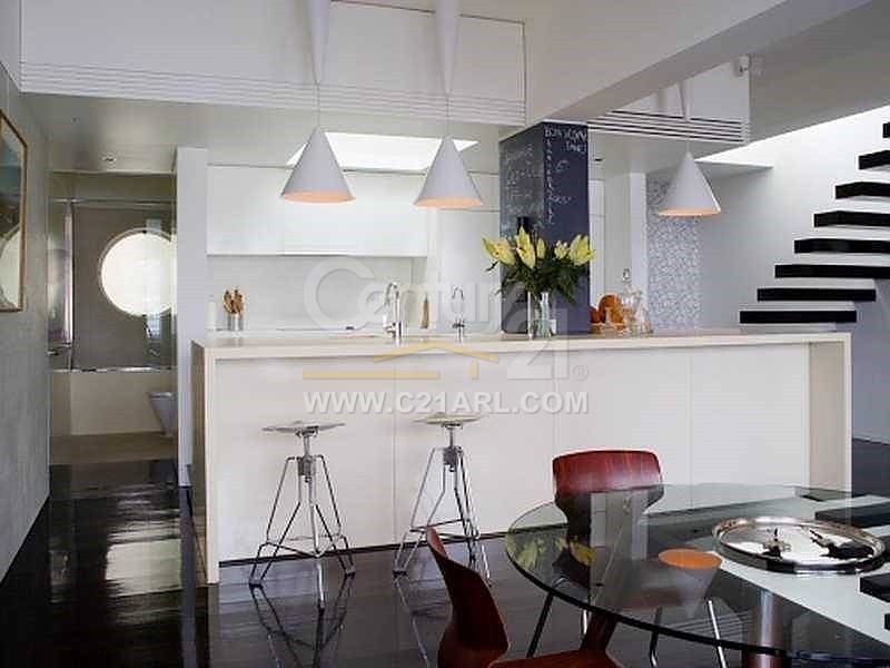 MORNING LIGHT APTS Mid-Levels Central M207639 For Buy