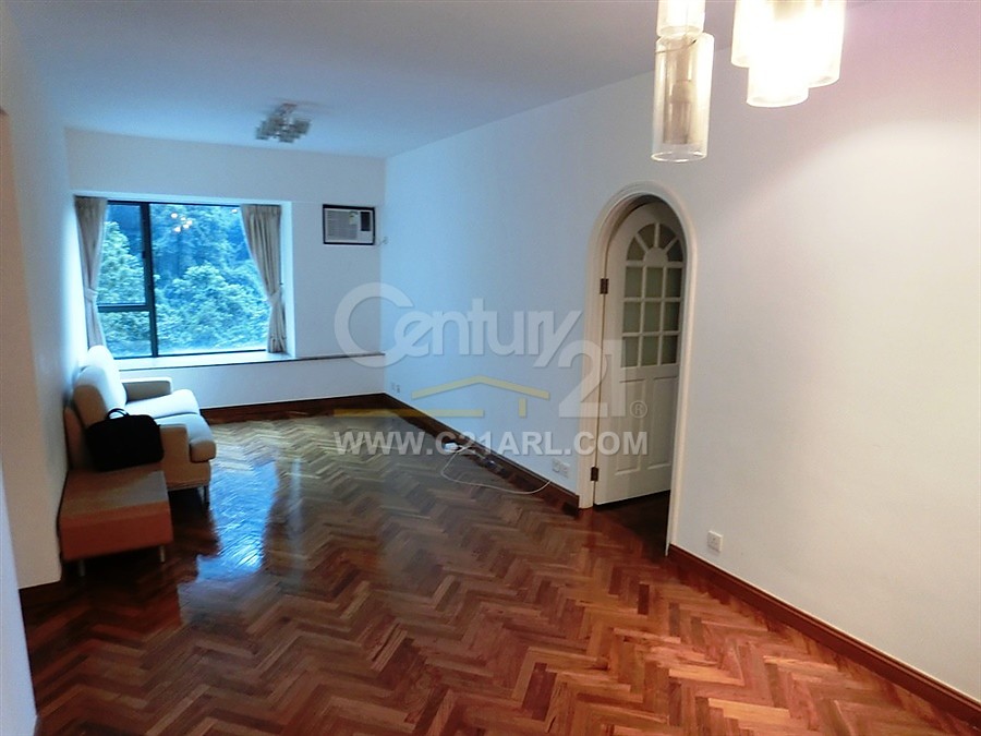 HILLSBOROUGH COURT BLK 02 Mid-Levels Central L M005317 For Buy