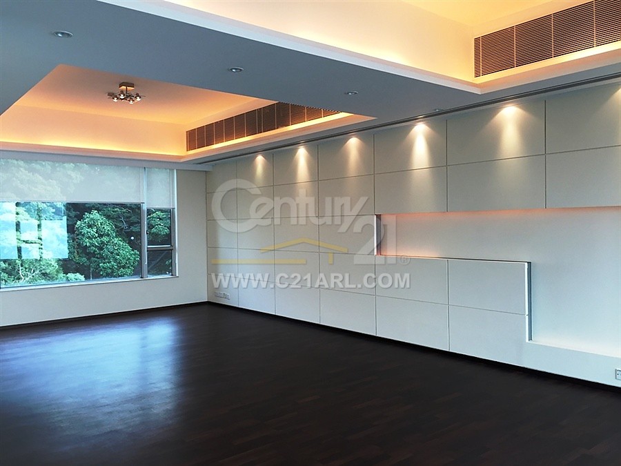 CHELSEA COURT HSE 01 Peak L S184522 For Buy
