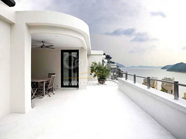 LAKESIDE APT Repulse Bay L A321722 For Buy