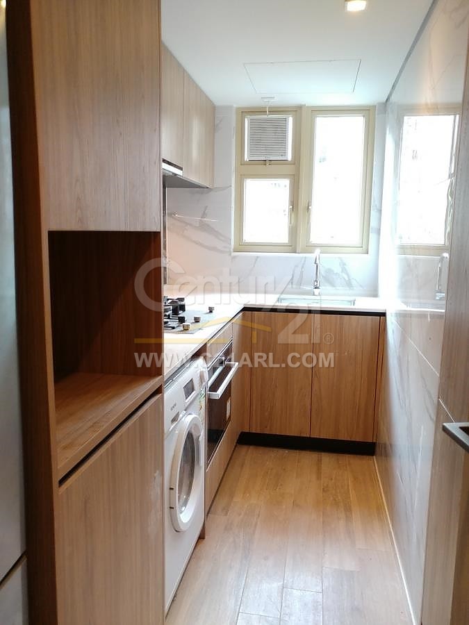 ST. JOAN COURT Mid-Levels Central L M008998 For Buy