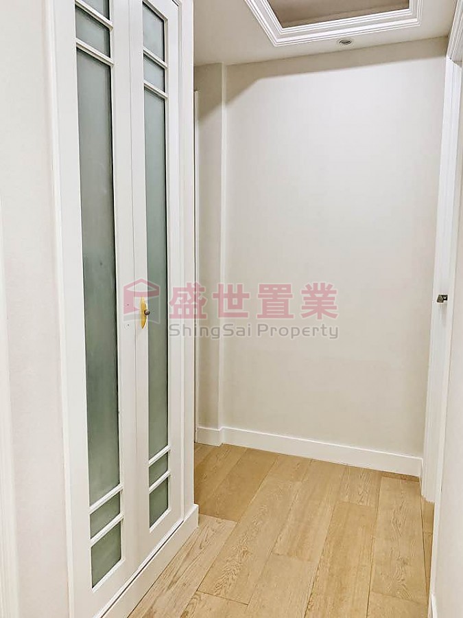 SHATIN 33  Shatin S004663 For Buy