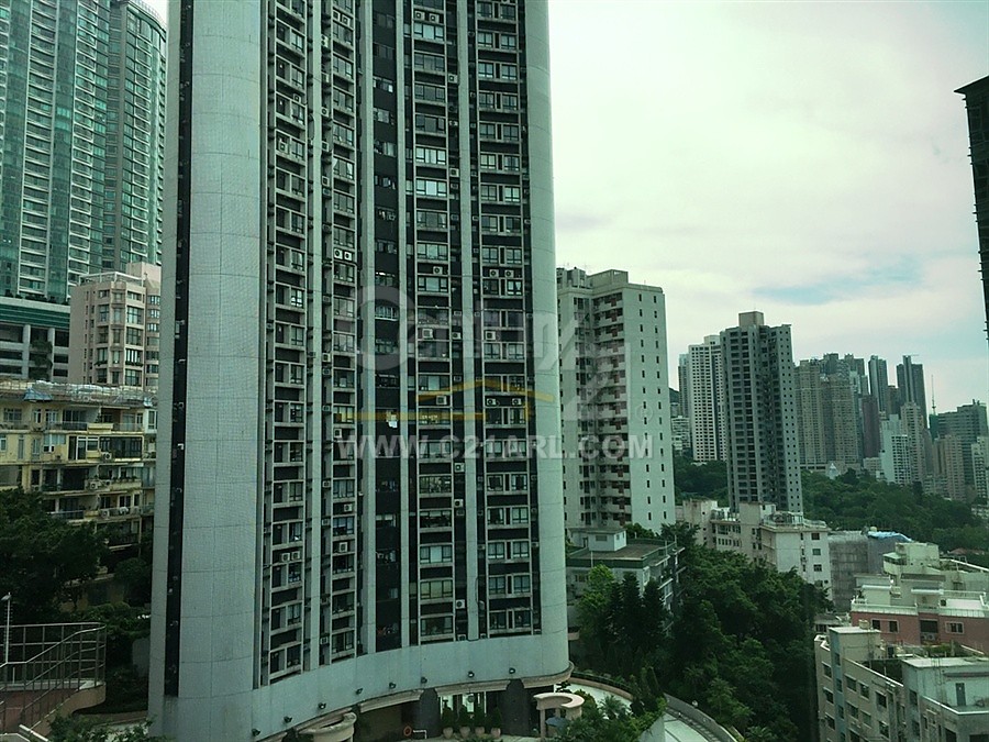GROSVENOR HSE Mid-Levels Central M M011031 For Buy