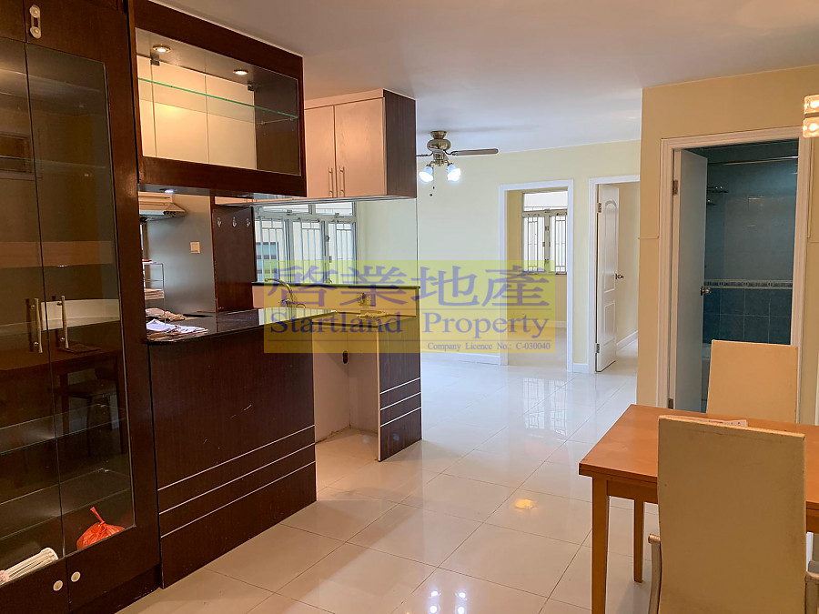 MEI FOO PH 06 NASSAU ST 27 Lai Chi Kok M056457 For Buy