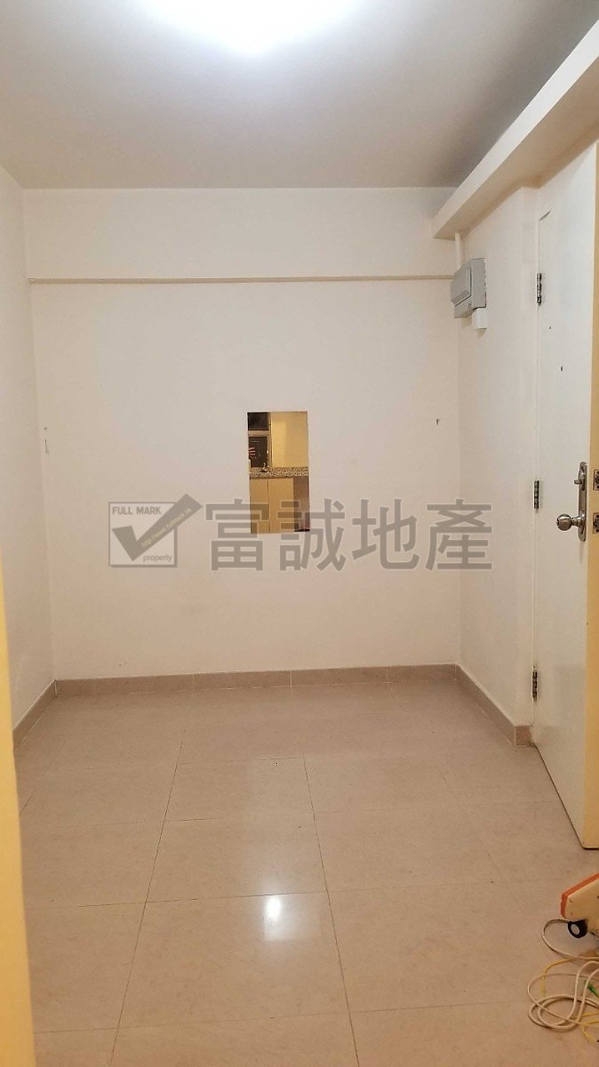FUNG TAK ESTATE Diamond Hill F084938 For Buy