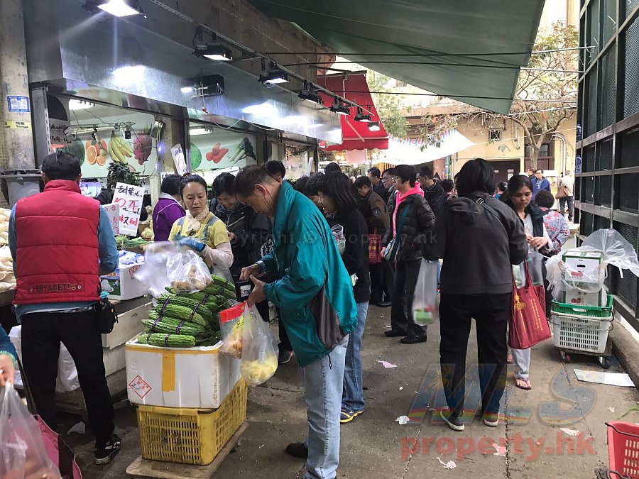 WALTON EST COM COMPLEX A Chai Wan L 599992 For Buy