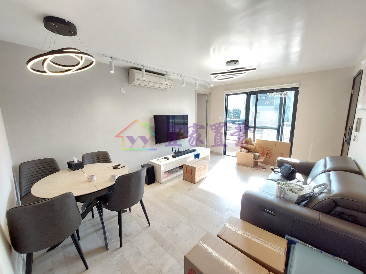 H'OASIS Yuen Long M 003445 For Buy