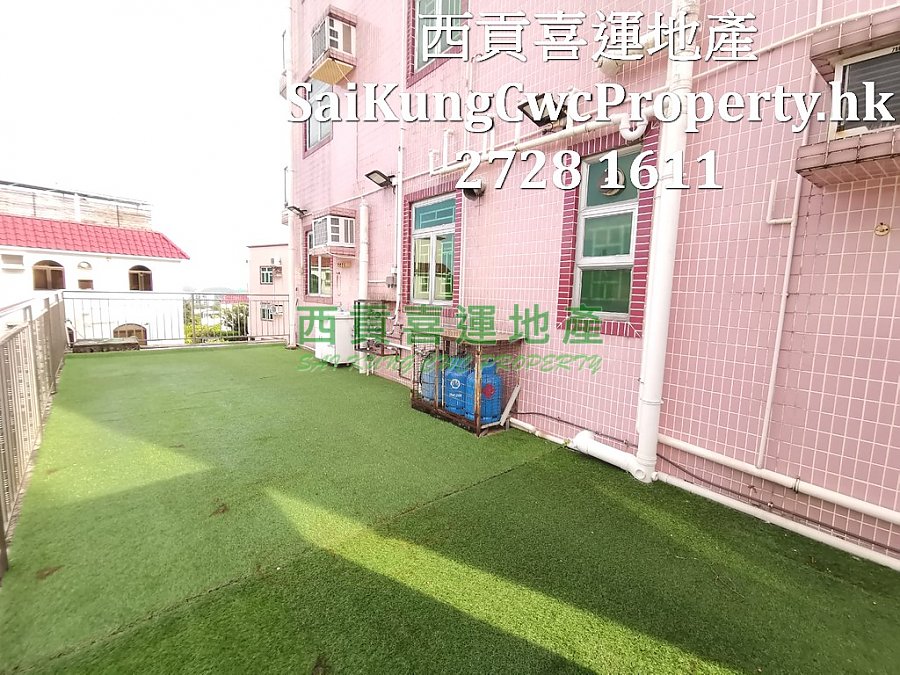 G/F with Garden*C/P*Quiet Location  Sai Kung 000899 For Buy