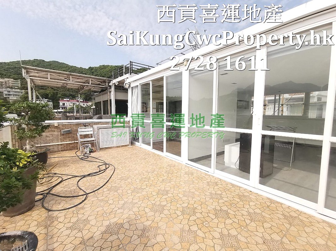 Duplex with Rooftop*Tai Mong Tsai Road Sai Kung 020036 For Buy