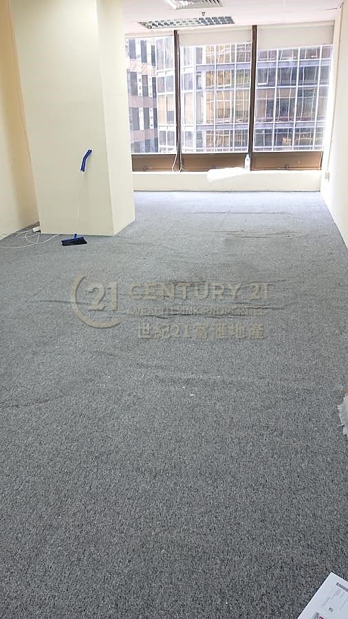 NEW MANDARIN PLAZA   Tsim Sha Tsui 005558 For Buy
