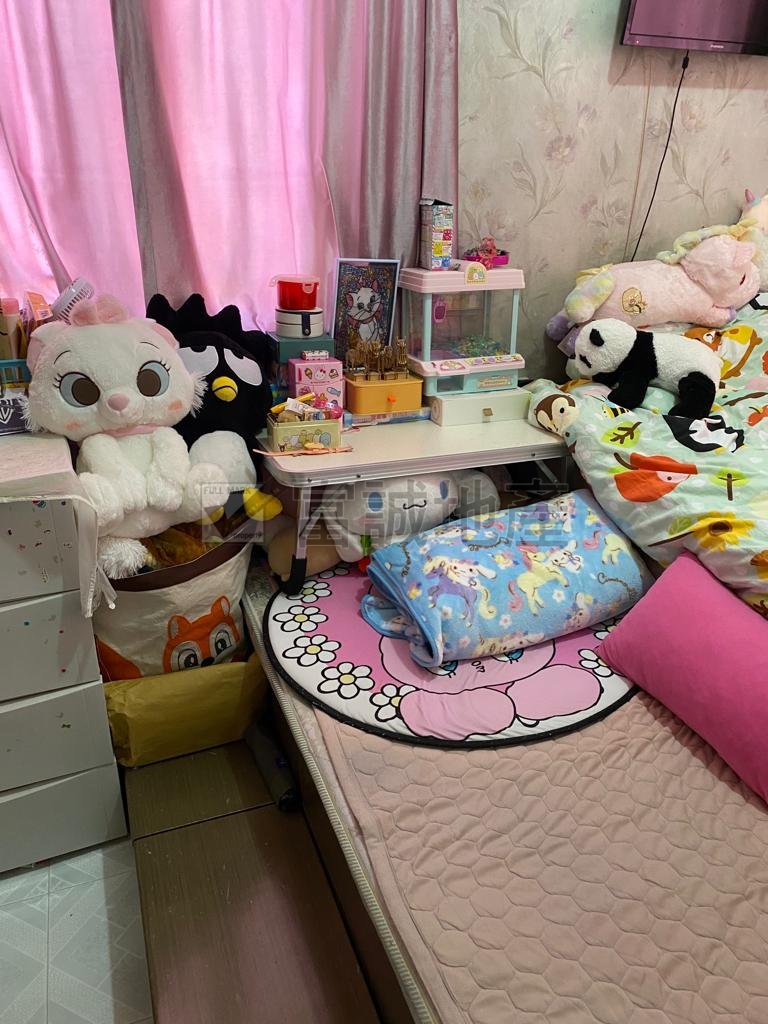 FUNG WONG CHUEN BLDG Wong Tai Sin F086618 For Buy