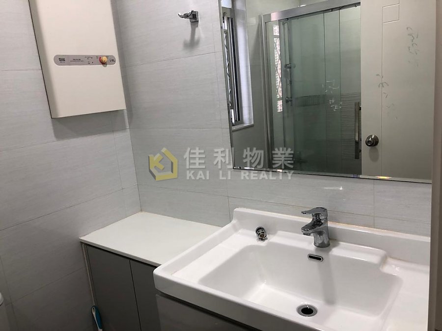TIN FU COURT BLK L (HOS) Tin Shui Wai M Y029217 For Buy