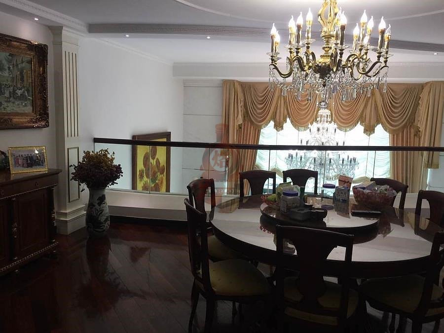 HAMPSHIRE RD Kowloon Tong 000716 For Buy