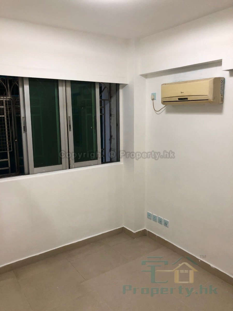MAN SHING BLDG Tuen Mun L 1048248 For Buy