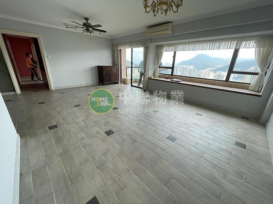 SHATIN 33 BLK 01 (ORIENTAL HTS) Shatin H T163078 For Buy