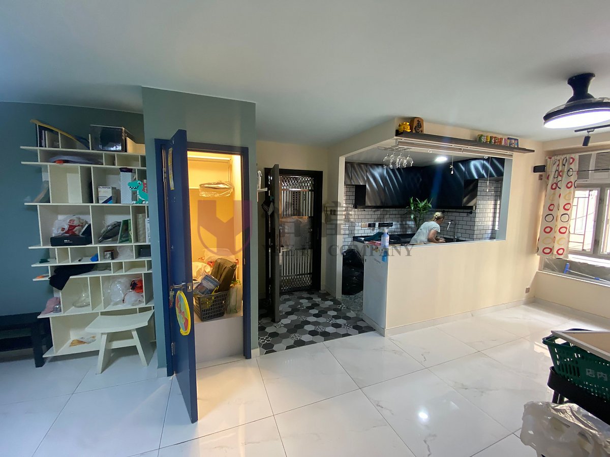 MEI FOO PH 04 BROADWAY 69 Lai Chi Kok L M031336 For Buy