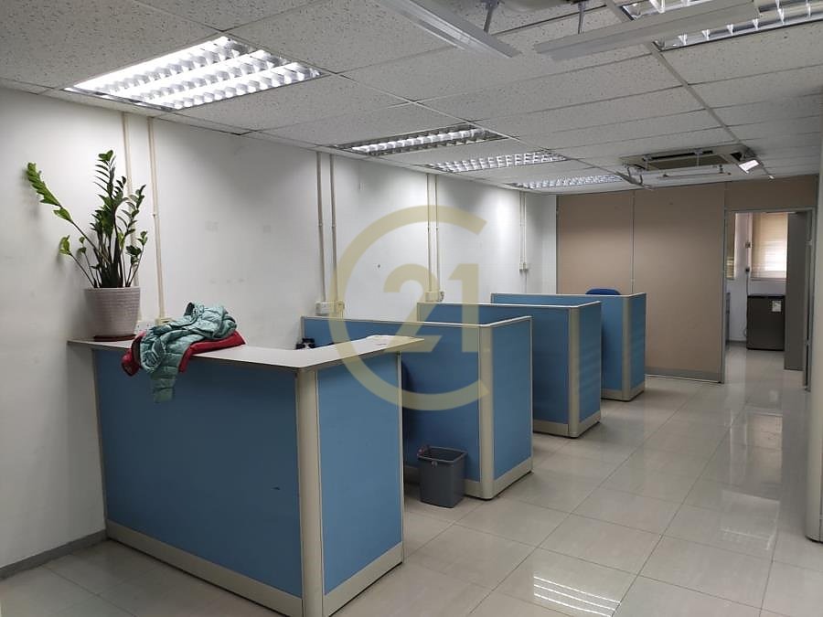 FAVOR IND CTR Kwai Chung M C137322 For Buy