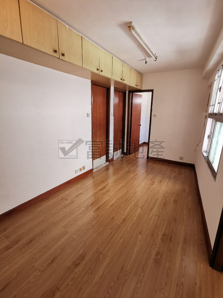 MAN TAK HSE Ngau Chi Wan L N087288 For Buy