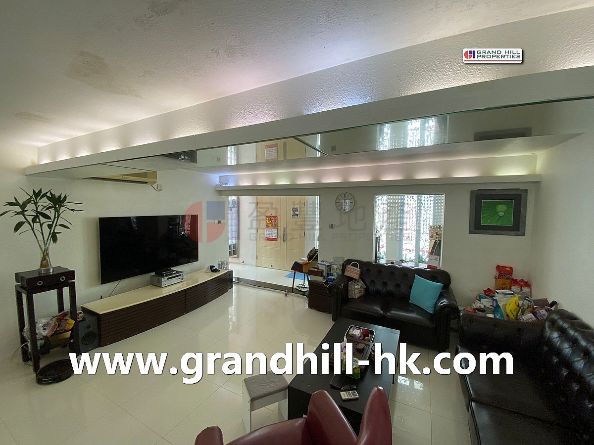 TSWUNG KWAN O NICE WHOLE BLOCK Tseung Kwan O 019293 For Buy