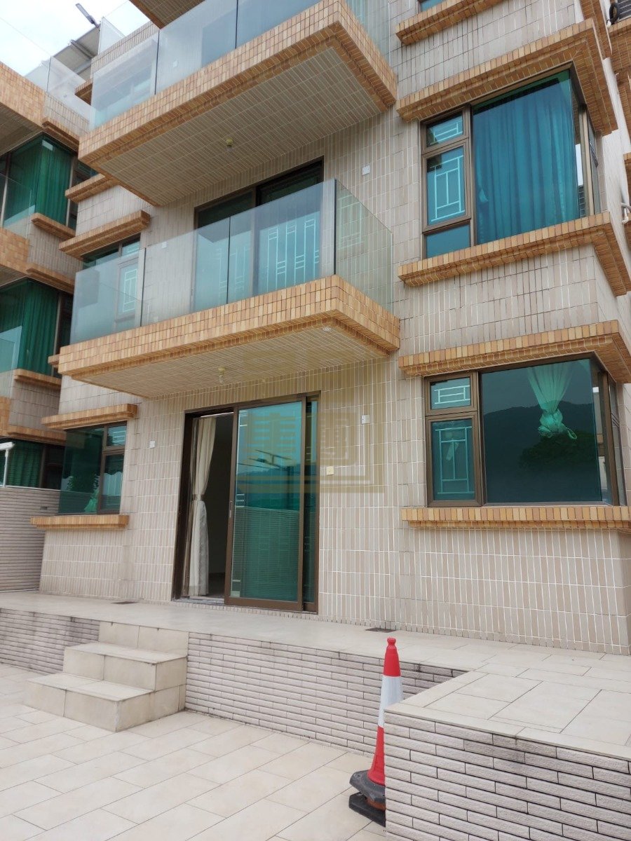 SAN UK TSAI Tai Po F025111 For Buy
