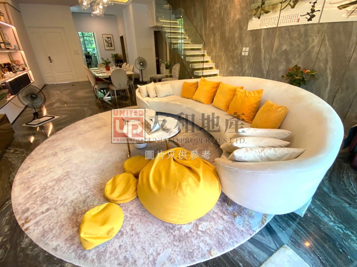 PARK VILLA Yuen Long T180459 For Buy