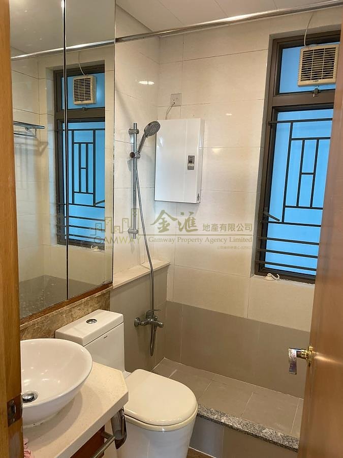 FOREST HILLS Wong Tai Sin W097634 For Buy