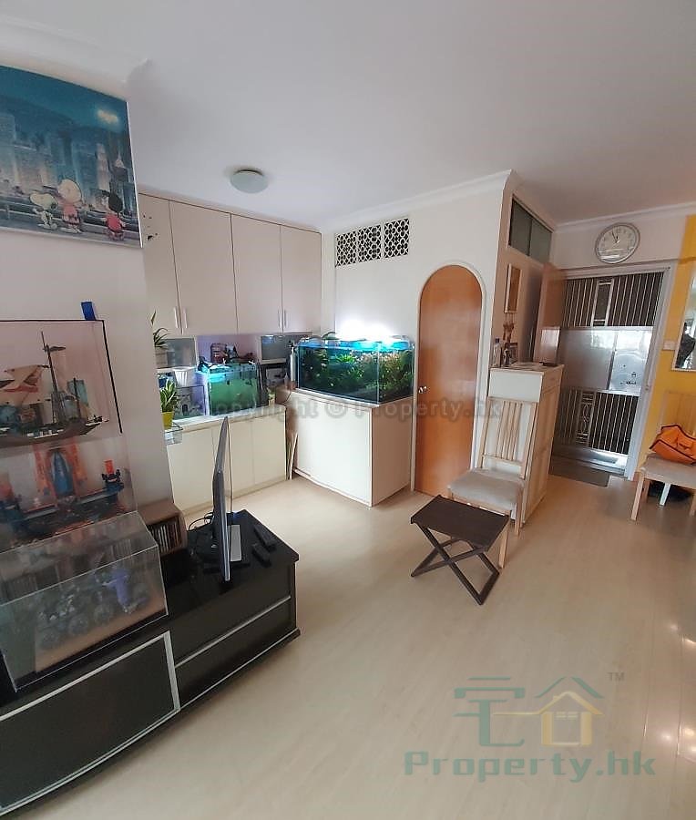 KWONG YUEN ESTATE BLK 03 CYPRESS HSE Shatin M 004998 For Buy