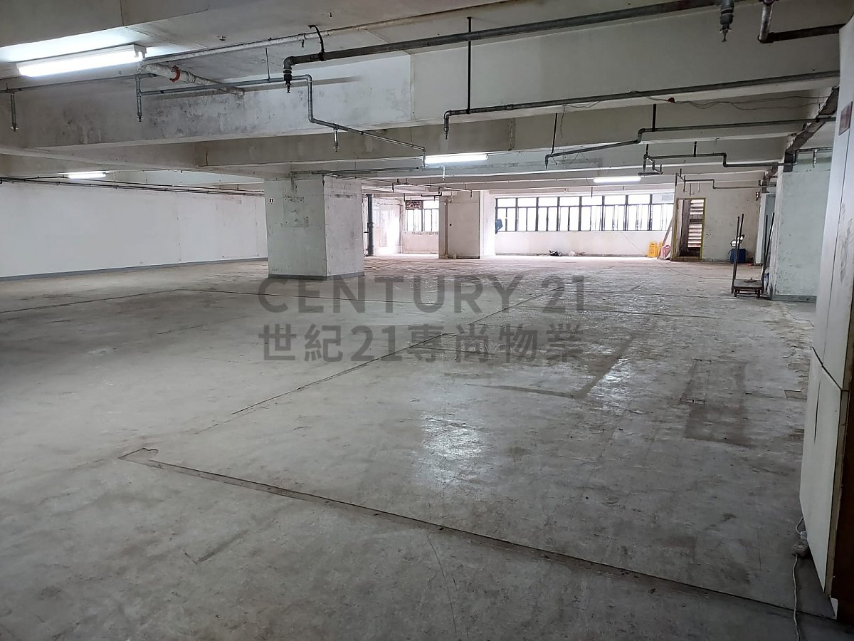 RILEY HSE Kwai Chung M C126263 For Buy