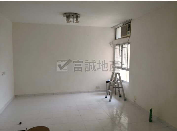 PANG CHING COURT Wong Tai Sin G087155 For Buy