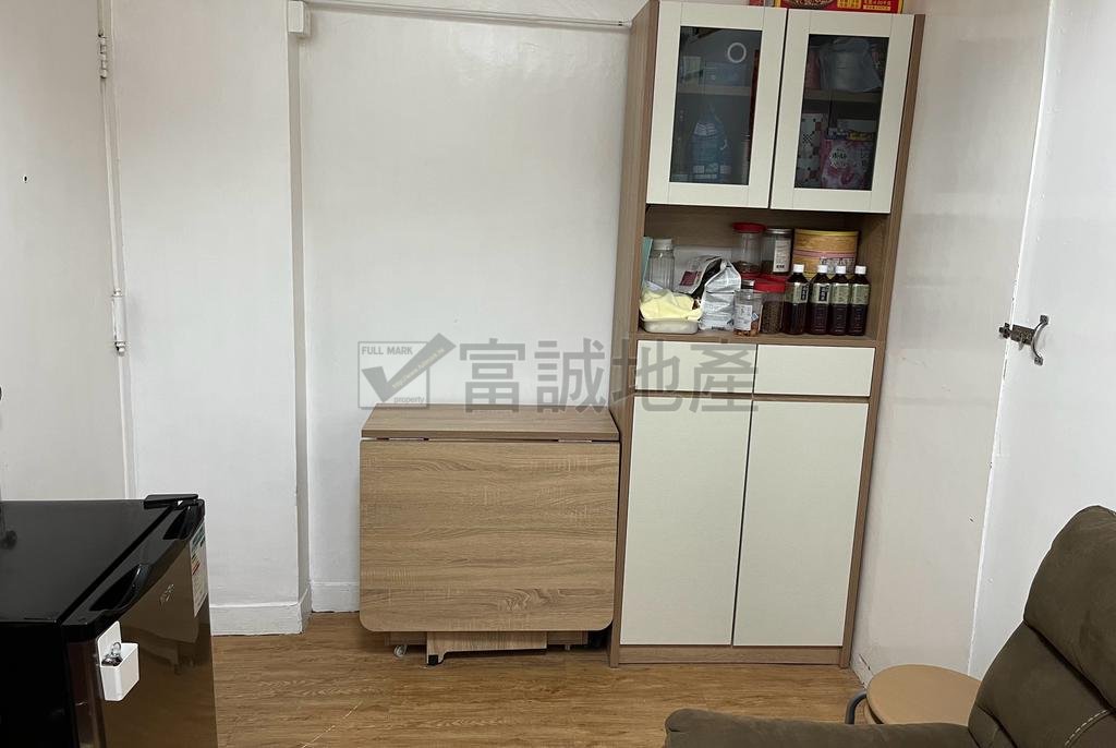 FUNG PO MAN Wong Tai Sin L123690 For Buy